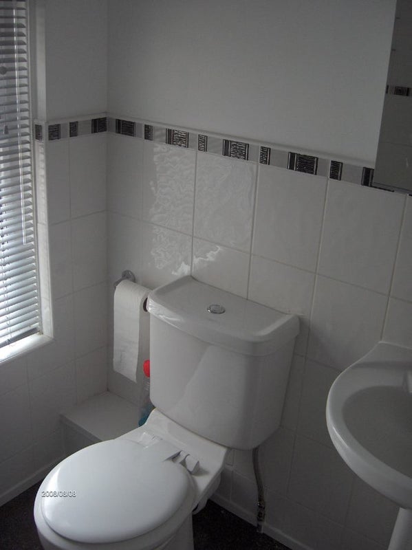 Room Rayleigh Grove in Gateshead