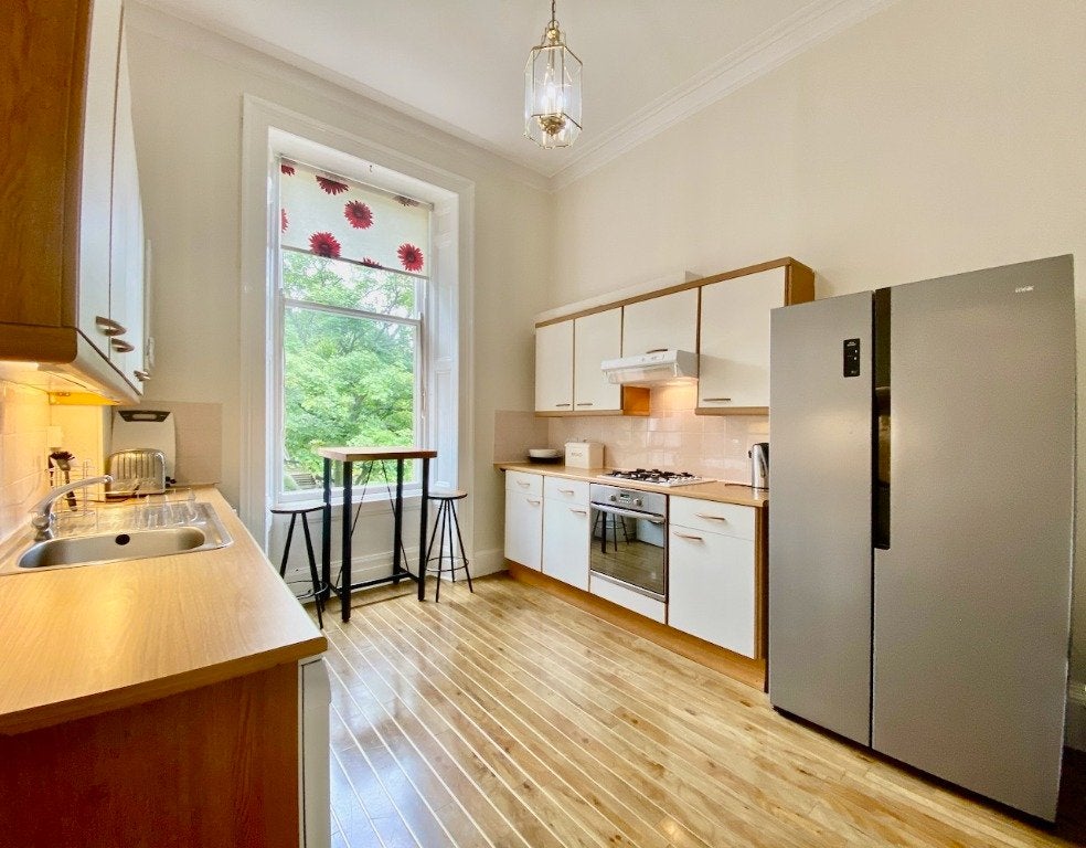 Flat Murrayfield Avenue in City of Edinburgh