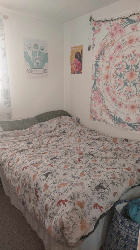 Room Leyden Court in Glasgow