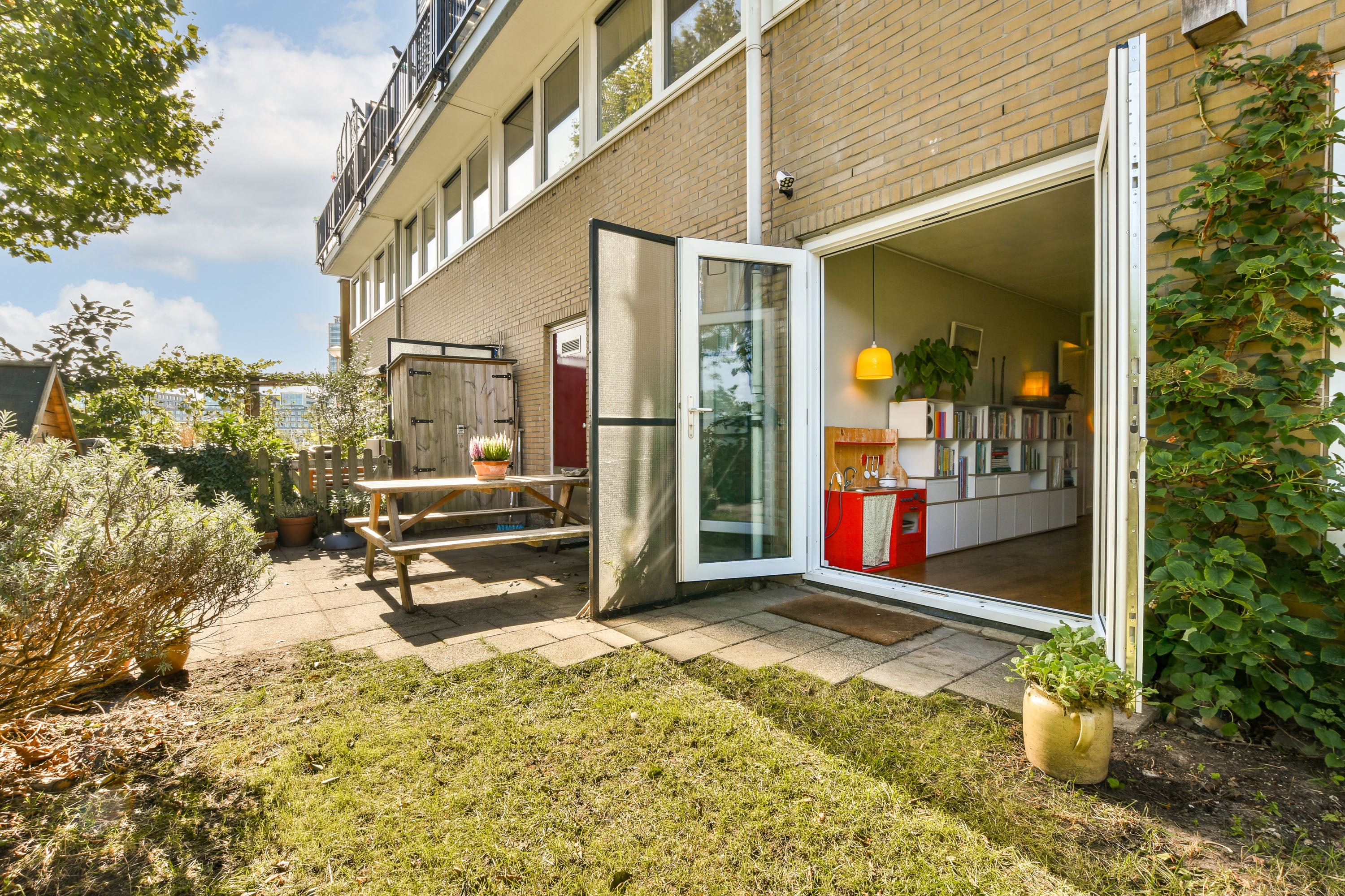 Huis Buitendraaierij 18 in Amsterdam