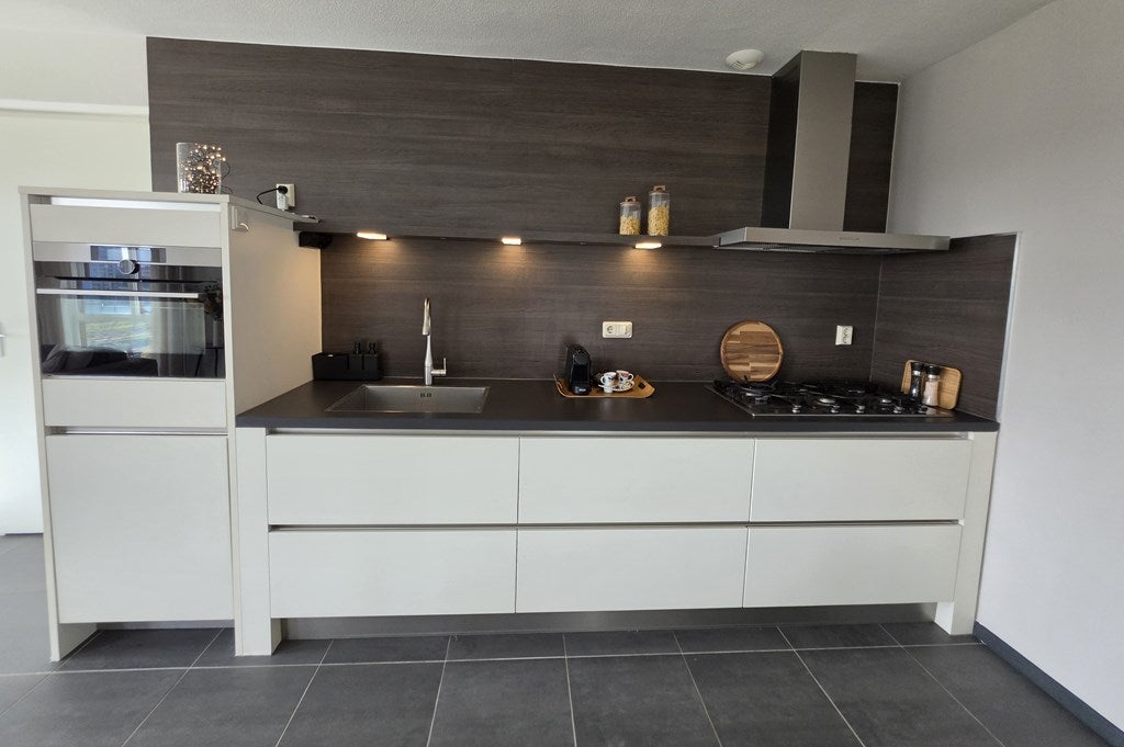 Appartement te huur: Veembroederhof 146, Amsterdam