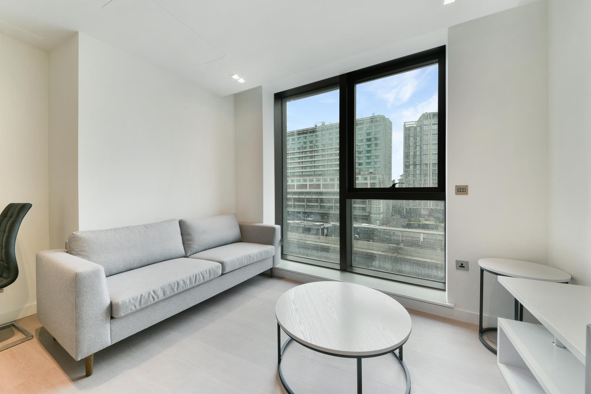 Flat Newcastle Place in City of Westminster