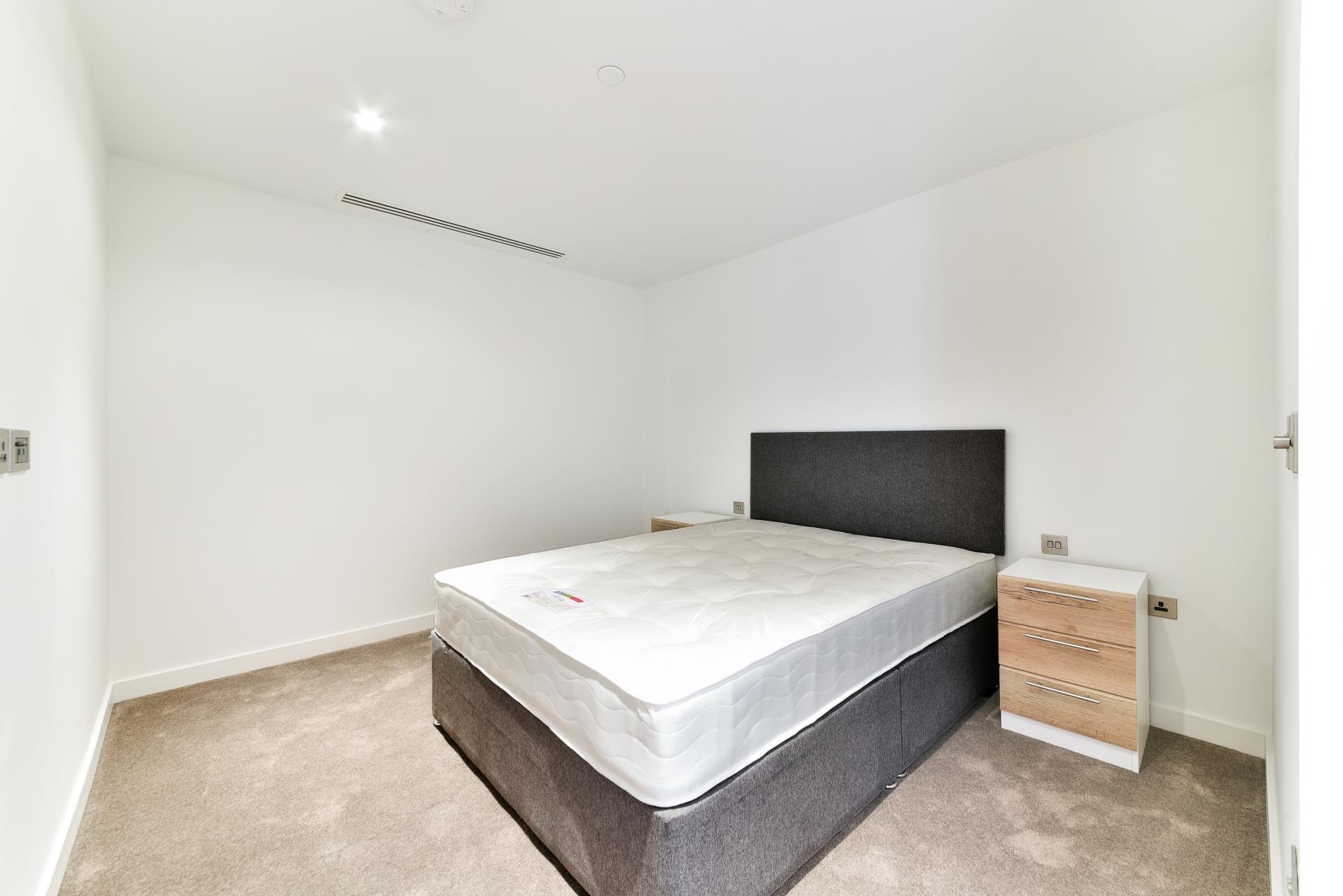 Flat Newcastle Place in City of Westminster