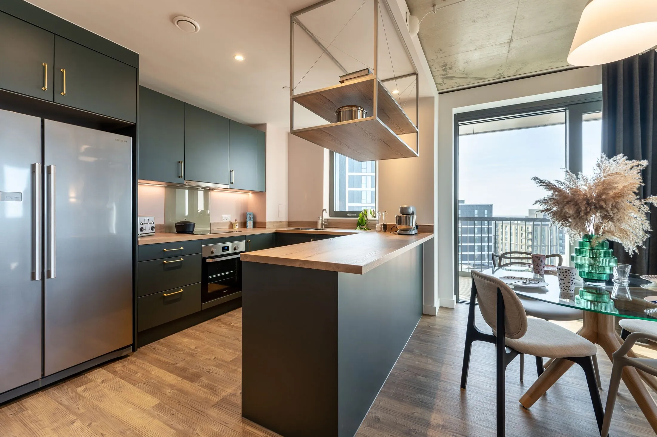 Flat Wrottesley Road in Greater London