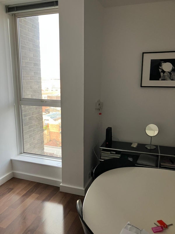 Flat Drury Lane in Greater London