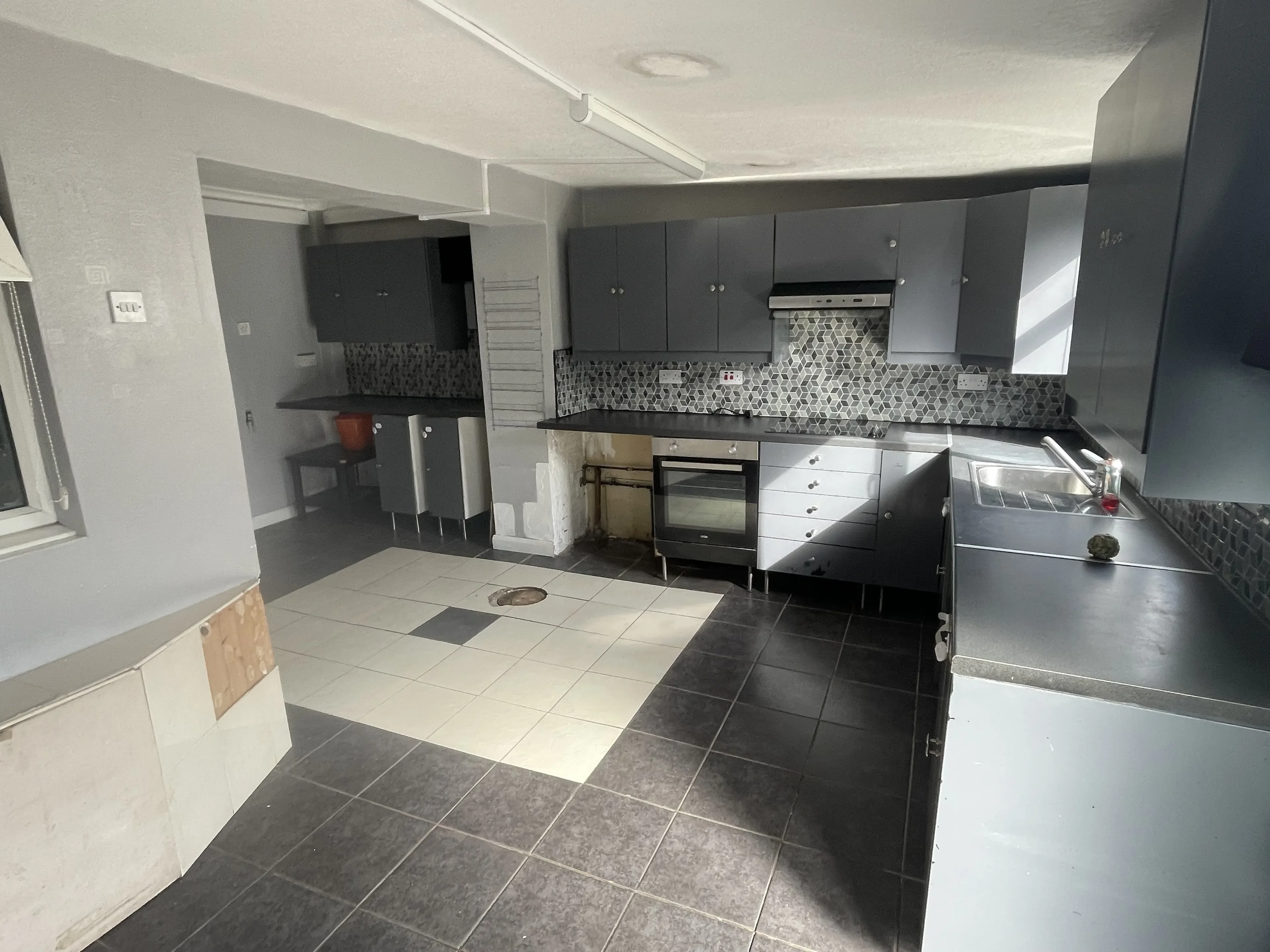 Flat Carrington Road in Sandwell