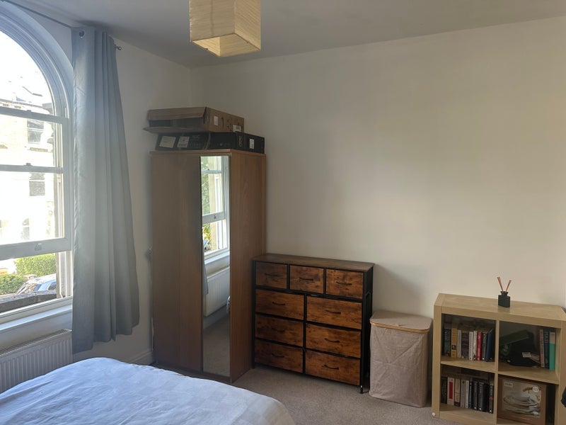 Room Digby Crescent in Greater London