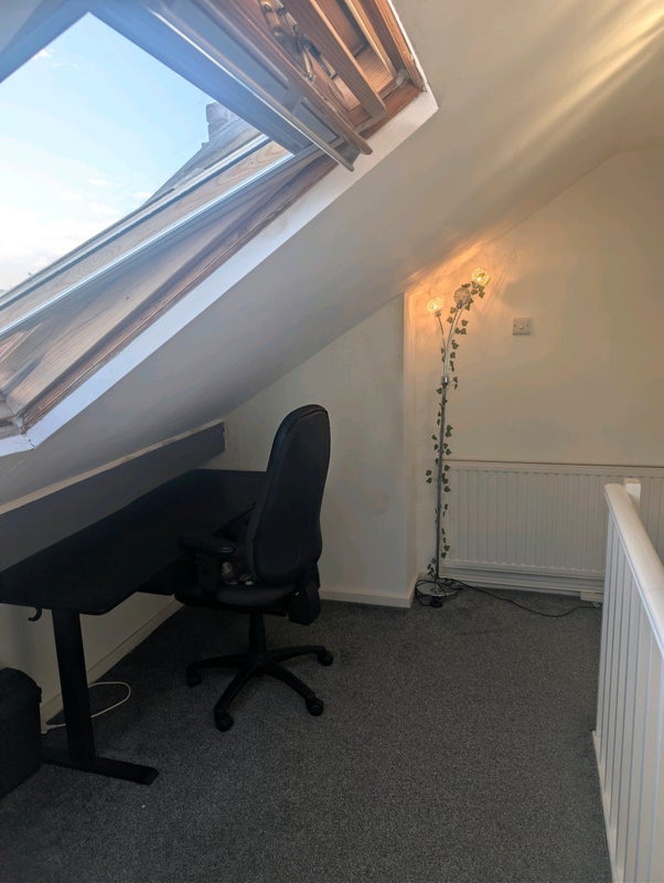Room Woodseats Road in Sheffield