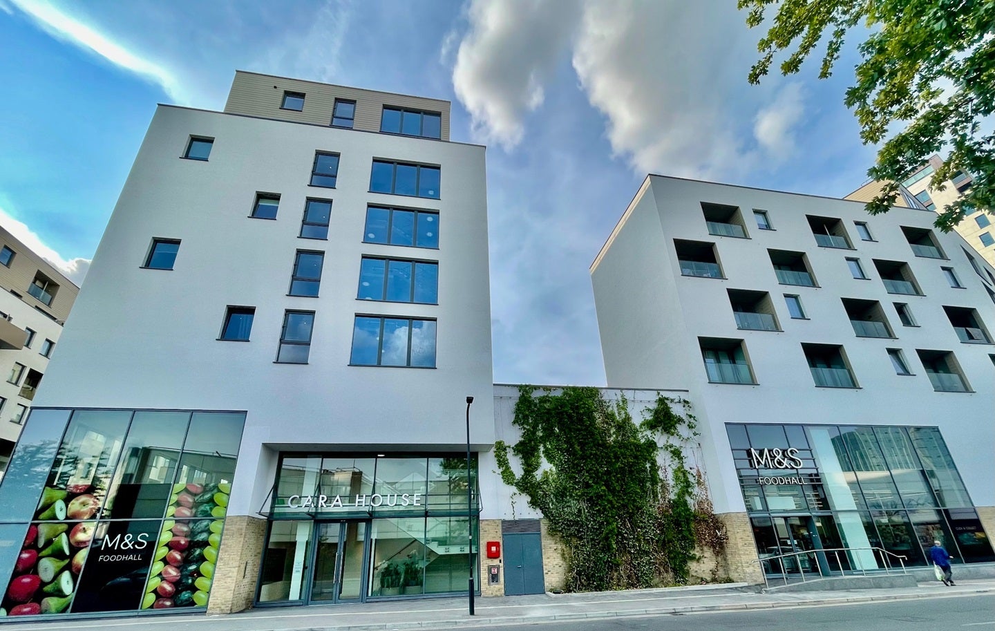 Flat Capitol Way in Greater London
