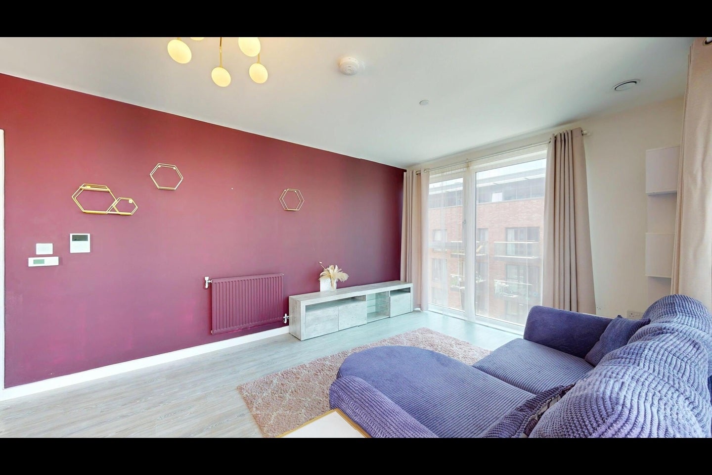 Flat Ironworks Way in Greater London