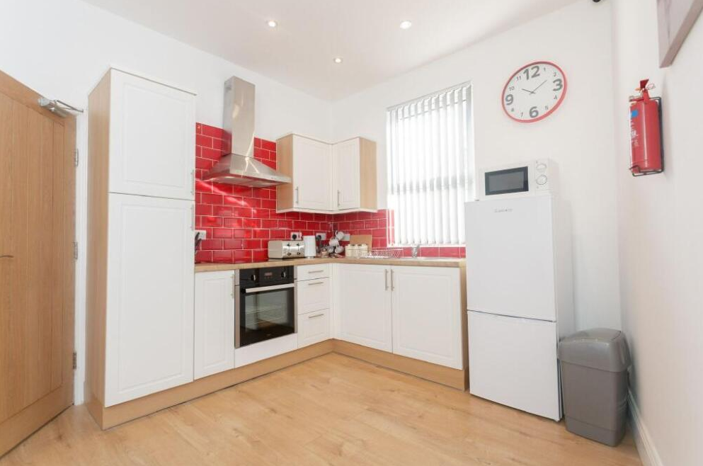 Flat Back Coldcotes Avenue in Leeds