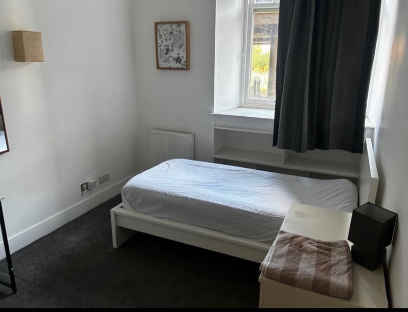 Flat Morrison Street in Glasgow