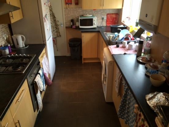 Flat Warwick Street in Newcastle upon Tyne