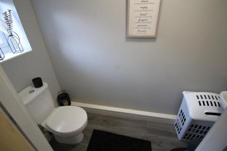 House Fairbourne Walk in Oldham