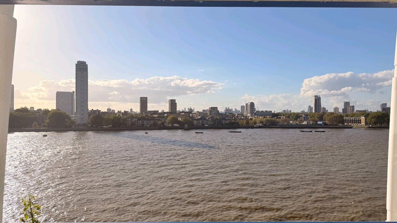 Flat Newton Place in Greater London