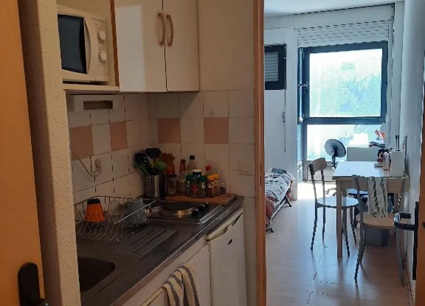 Flat Rue Santos Dumont in Lyon