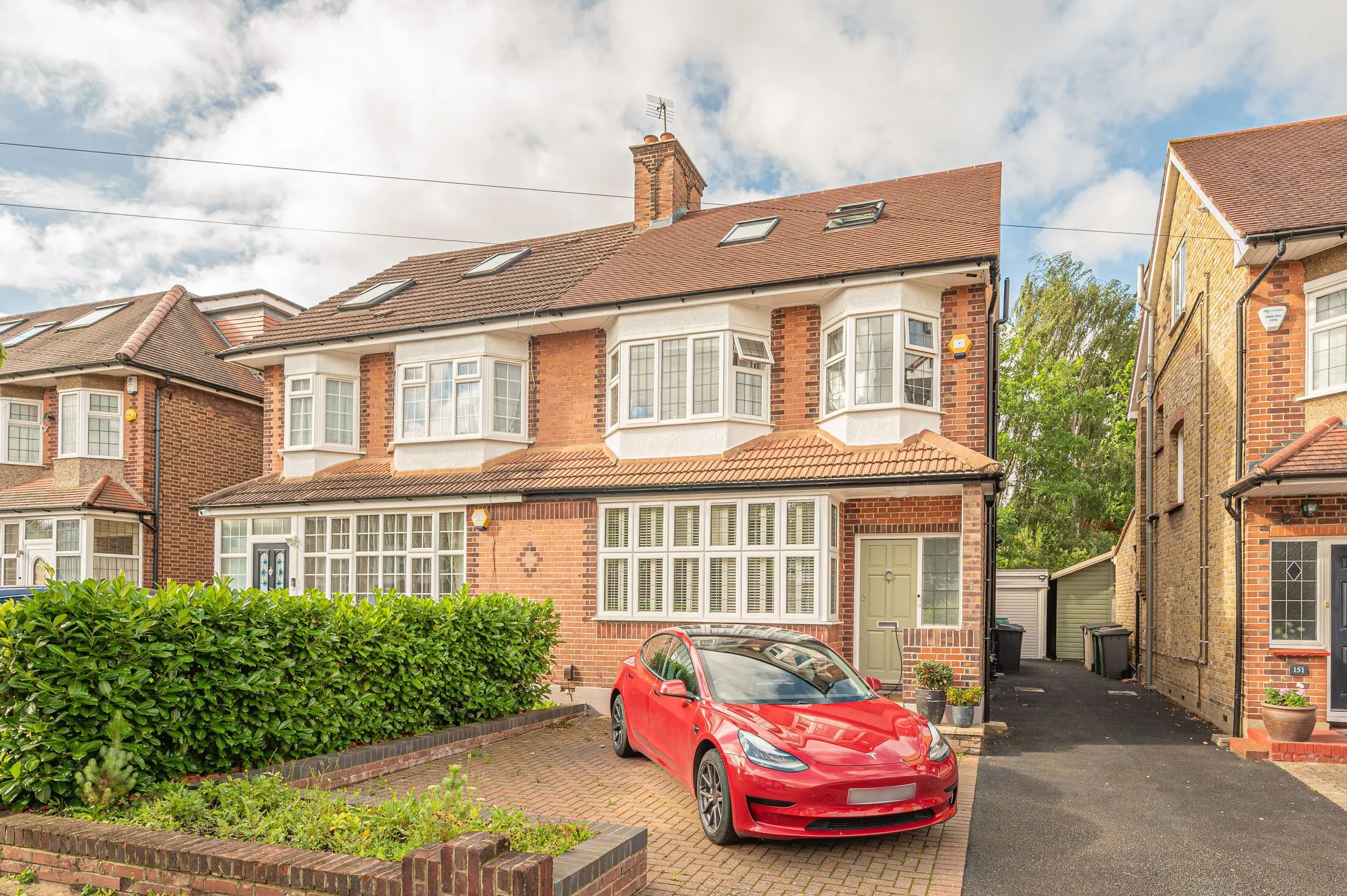 House Pyecombe Corner in Greater London
