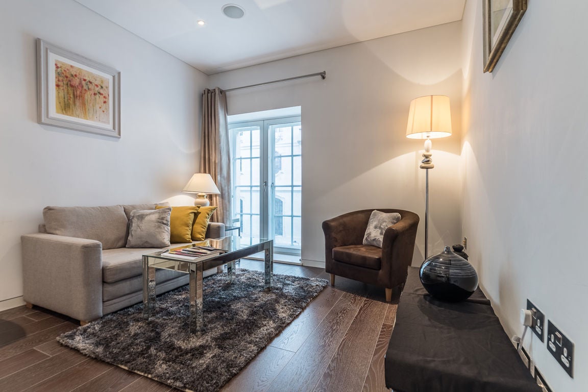Flat Aldwych in City of Westminster