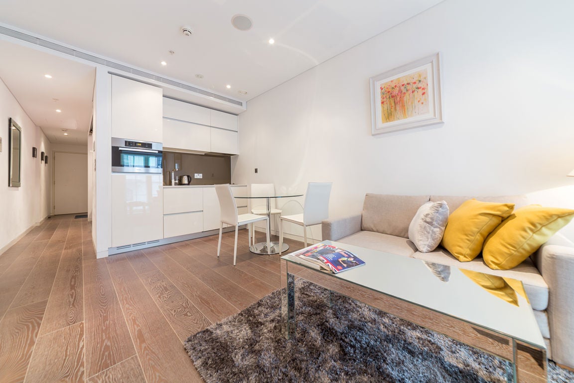 Flat Aldwych in City of Westminster