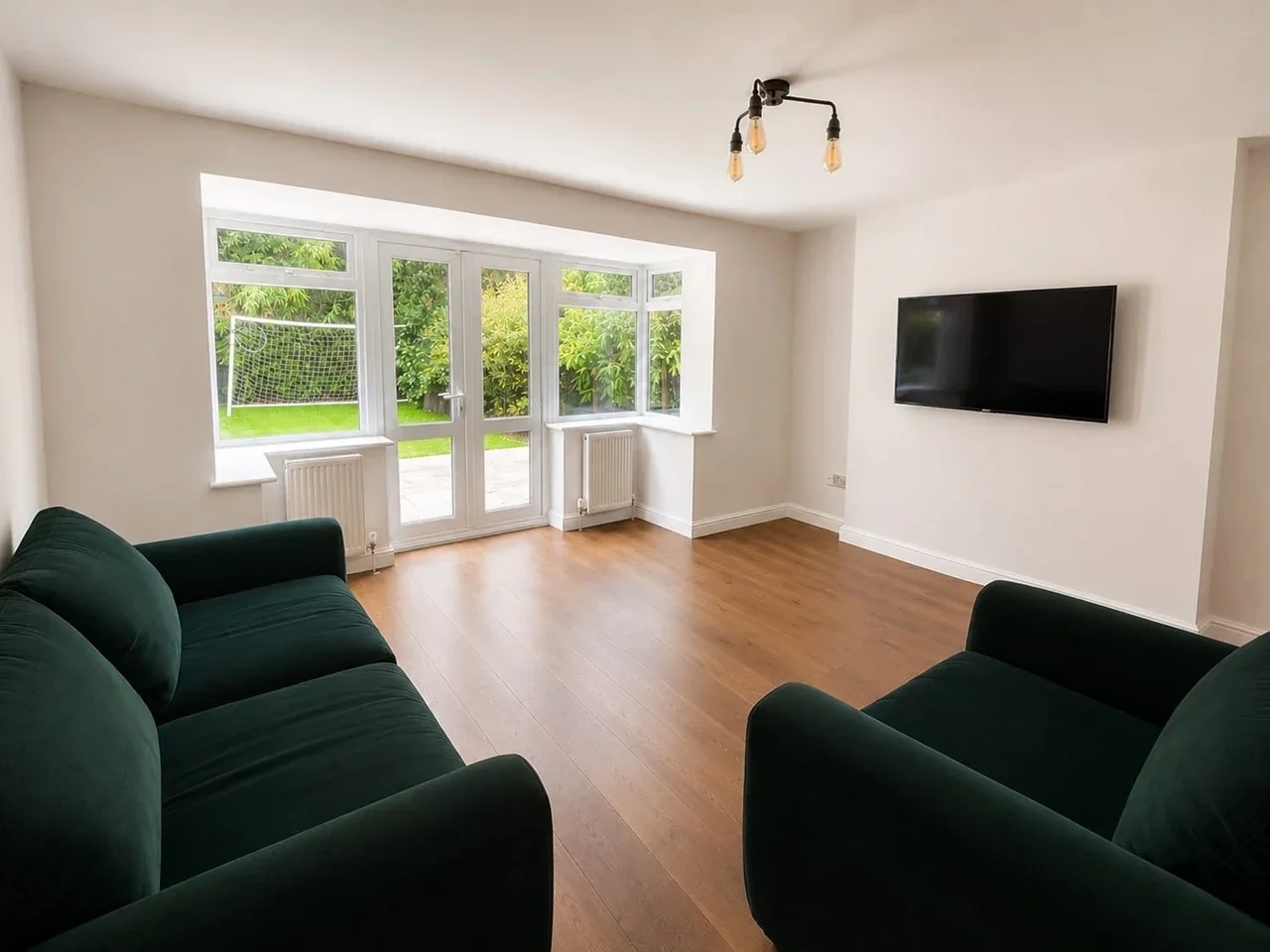 House Ribbonbrook in Nuneaton and Bedworth