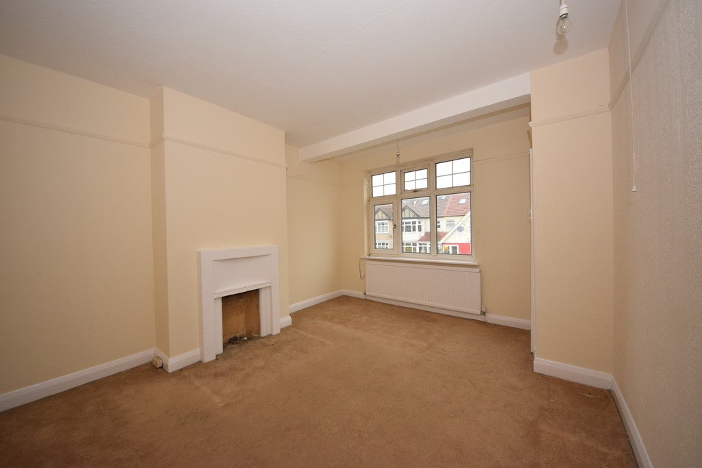 House Headley Drive in Greater London
