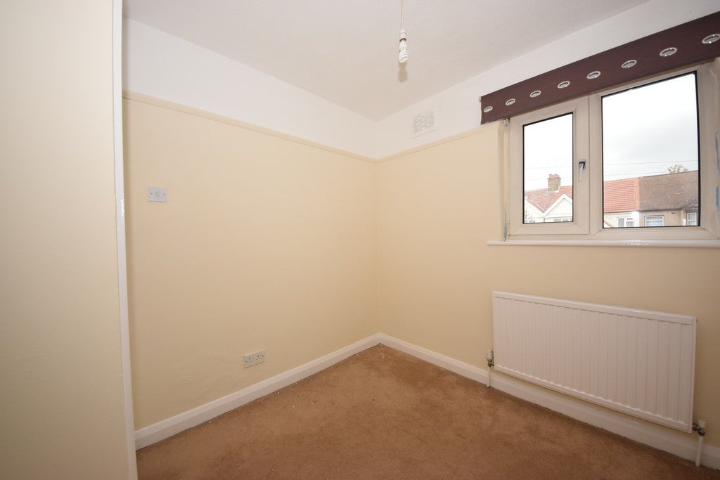 House Headley Drive in Greater London