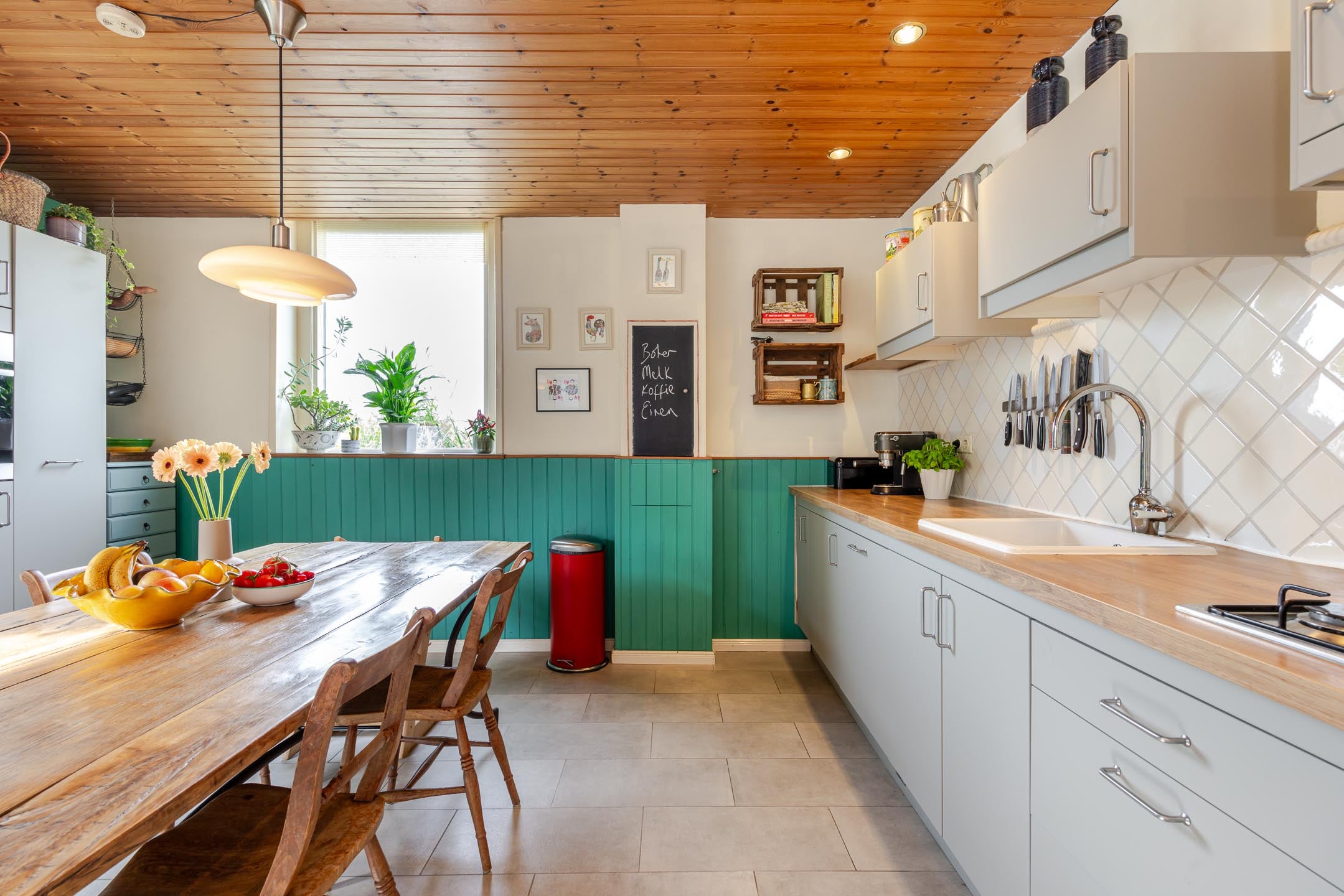 Twee-onder-één-kap te koop: Polderweg 194, Schiedam