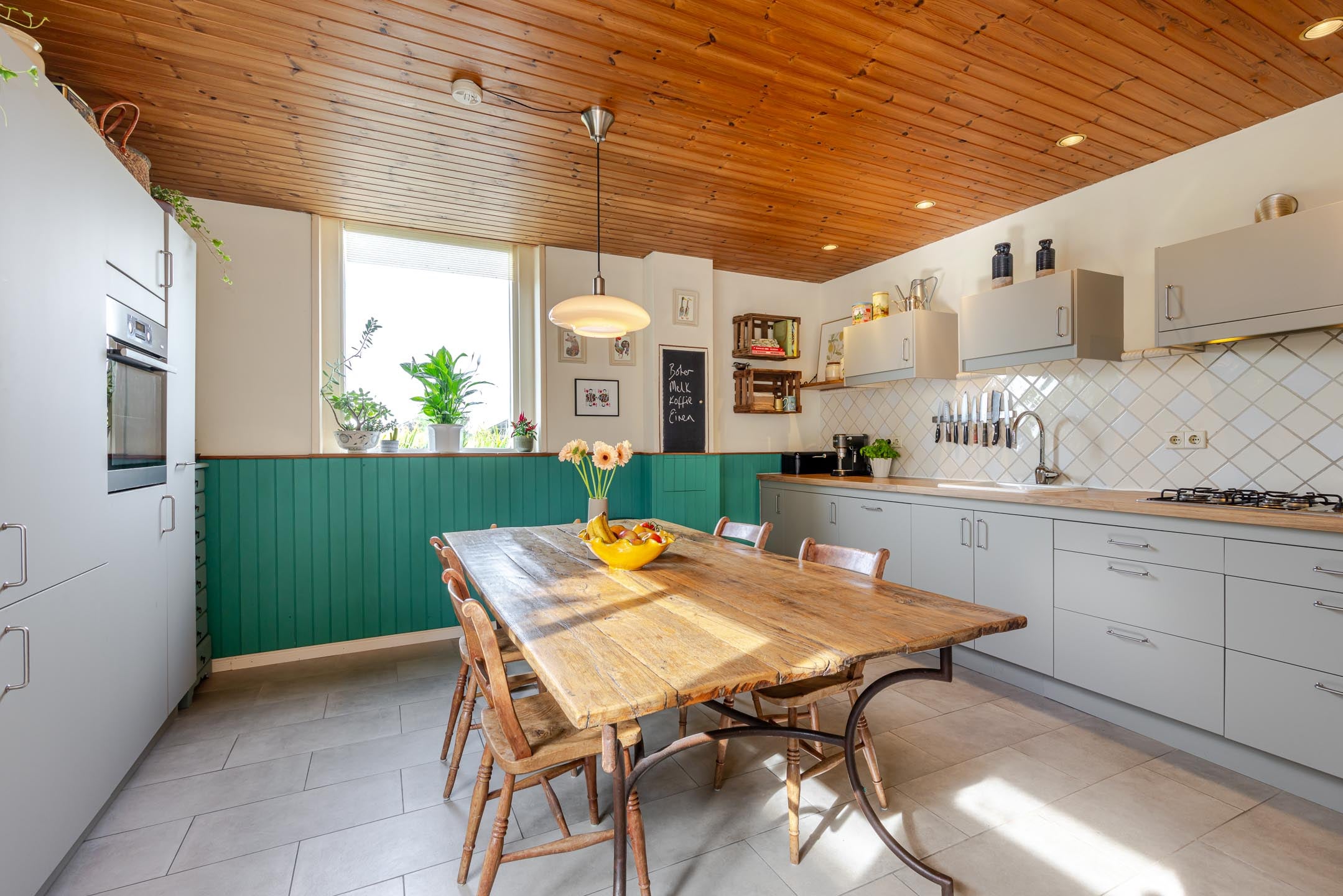 Twee-onder-één-kap te koop: Polderweg 194, Schiedam