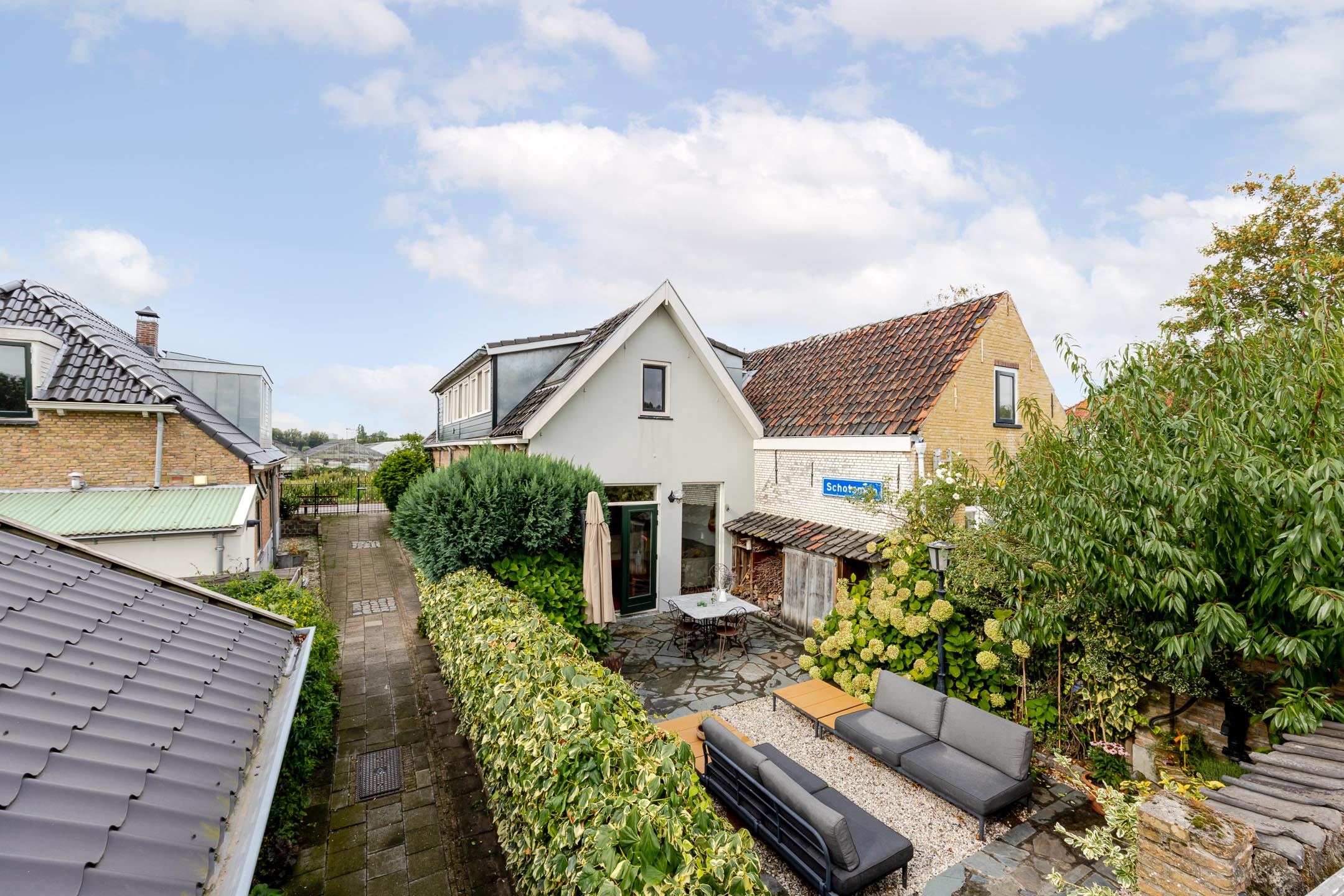 Twee-onder-één-kap te koop: Polderweg 194, Schiedam