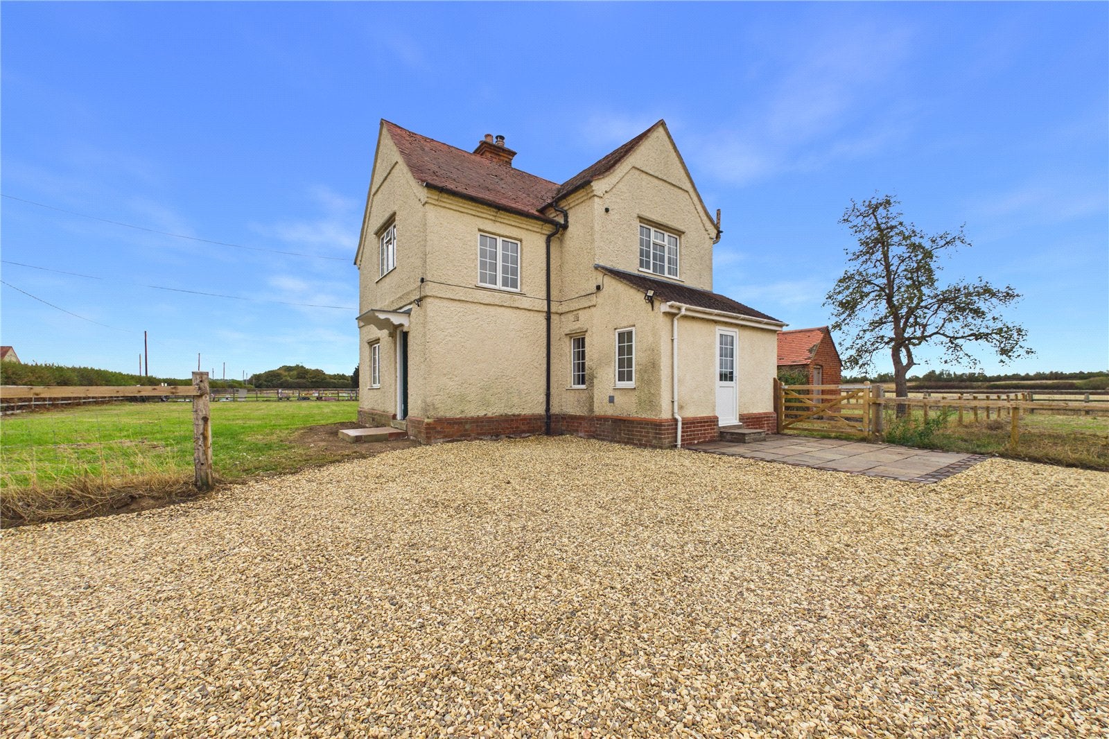 House Back Lane in Beenham