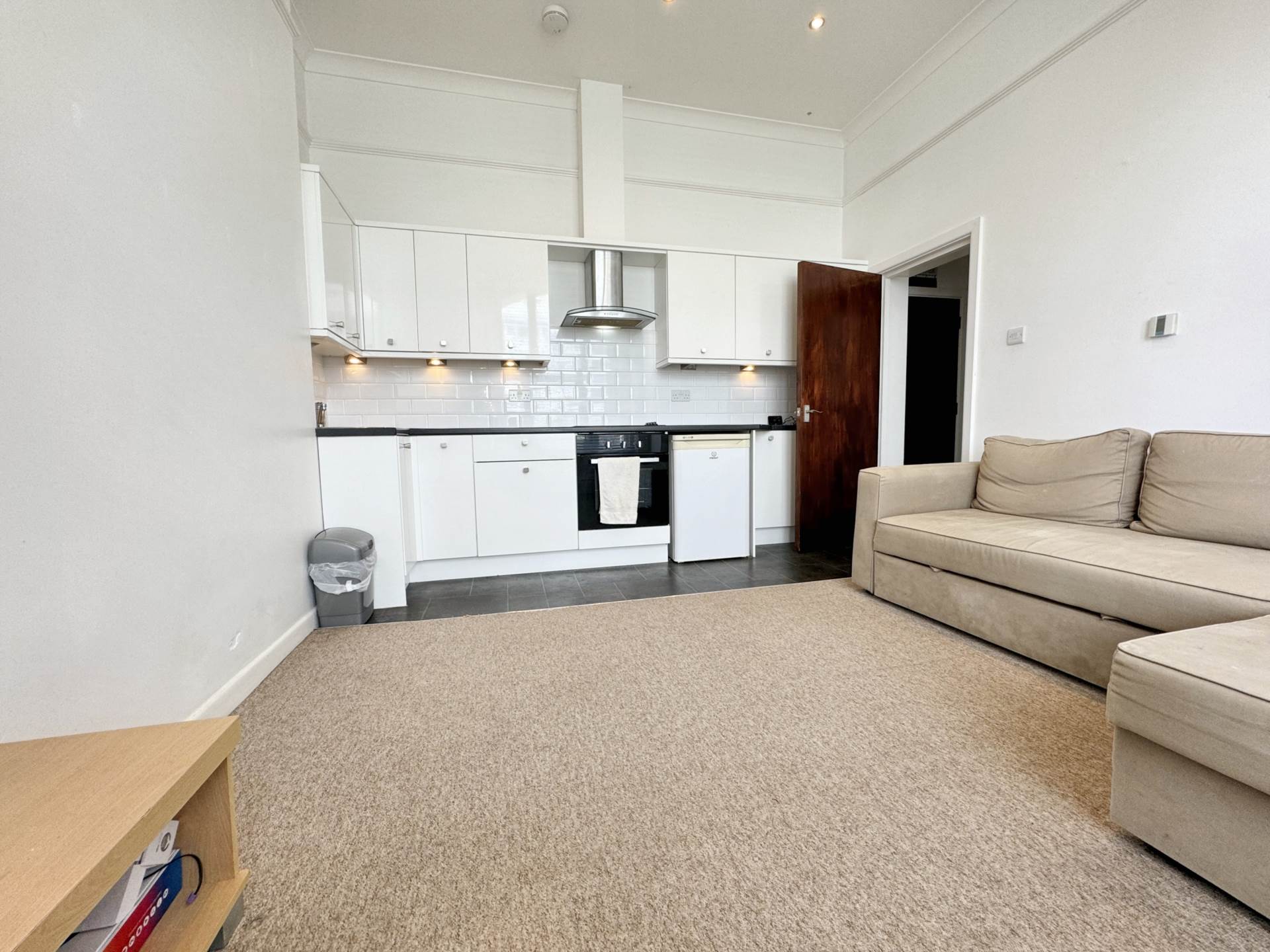 Flat Durley Gardens in Bournemouth