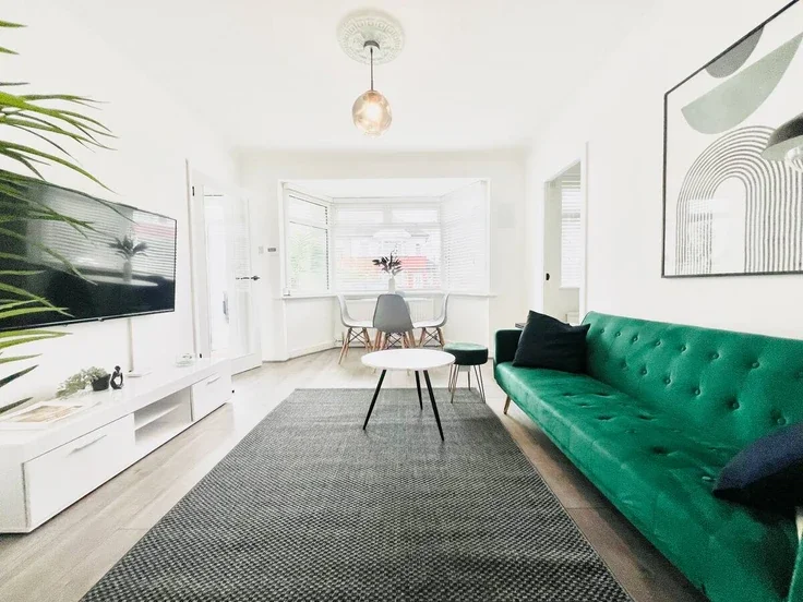 Flat Glenloch Road in Greater London
