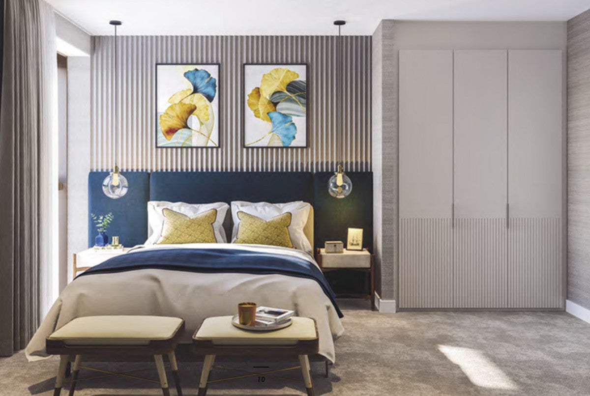 Flat Byng Street in Greater London