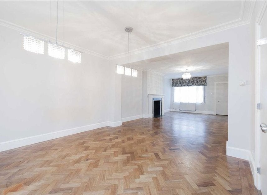 Flat Seymour Place in City of Westminster