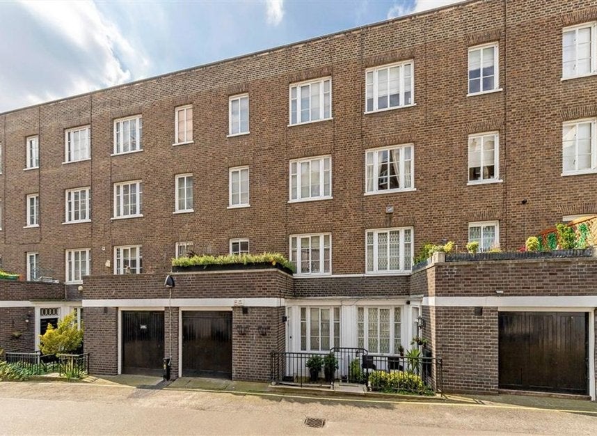 Flat Seymour Place in City of Westminster