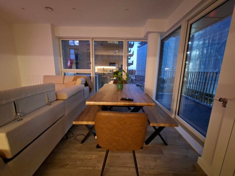 Room Banks Road in Greater London