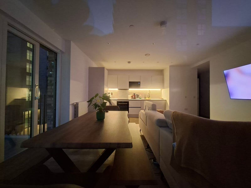 Room Banks Road in Greater London