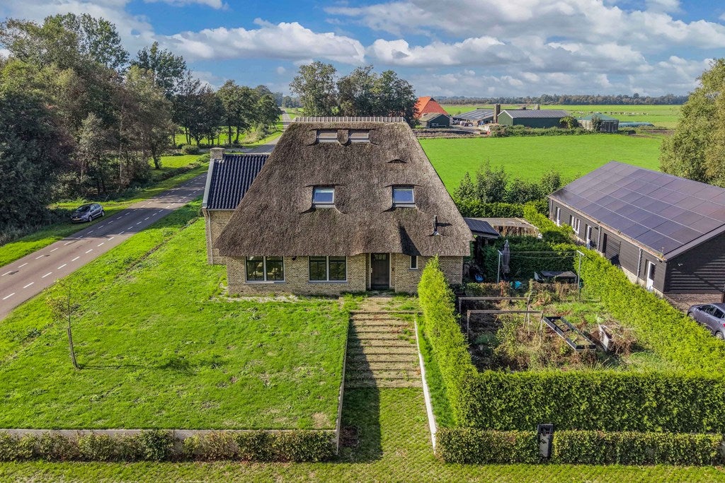 Vrijstaande woning te koop: Drachtster Heawei 96, De Wilgen