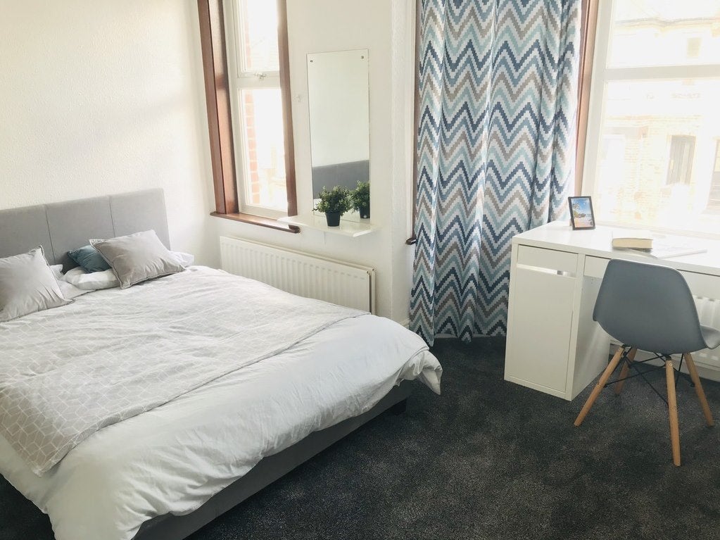 Room Rollesbrook Gardens in Southampton