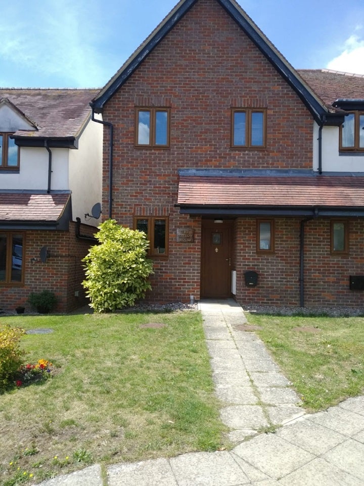 House Dymock Court in Quainton