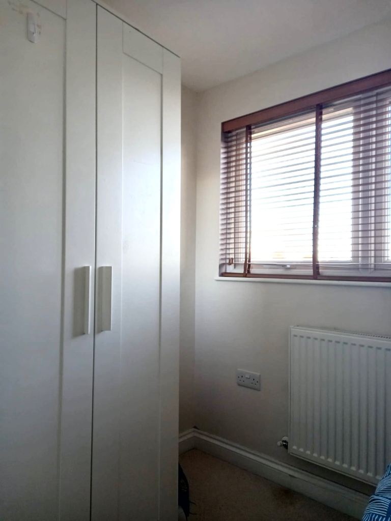 Room Preston Gardens in Greater London