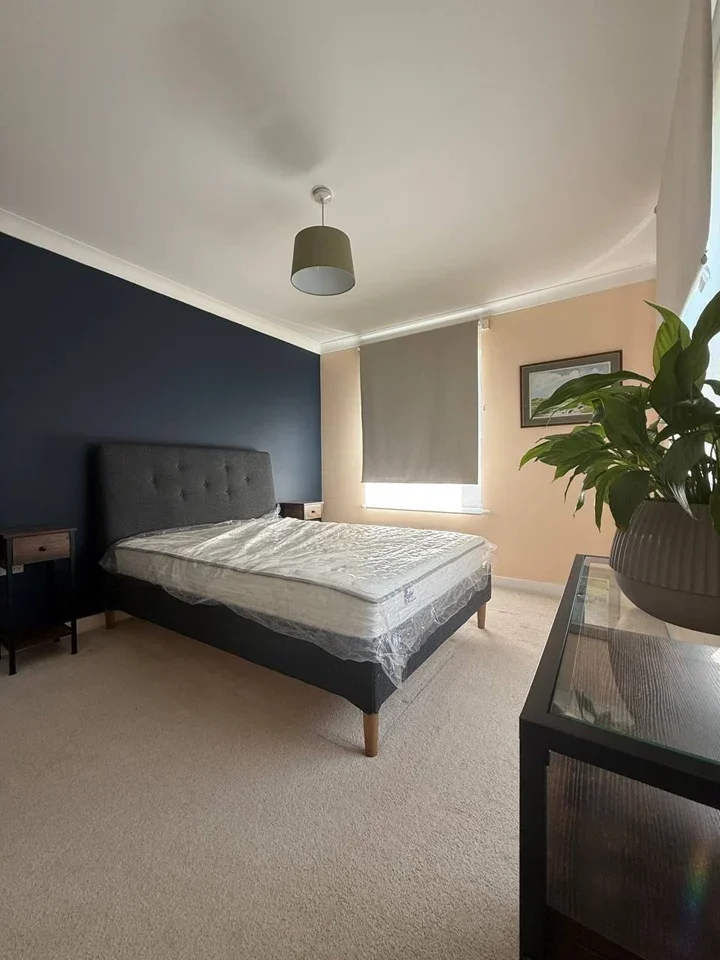 Room Berber Parade in Greater London