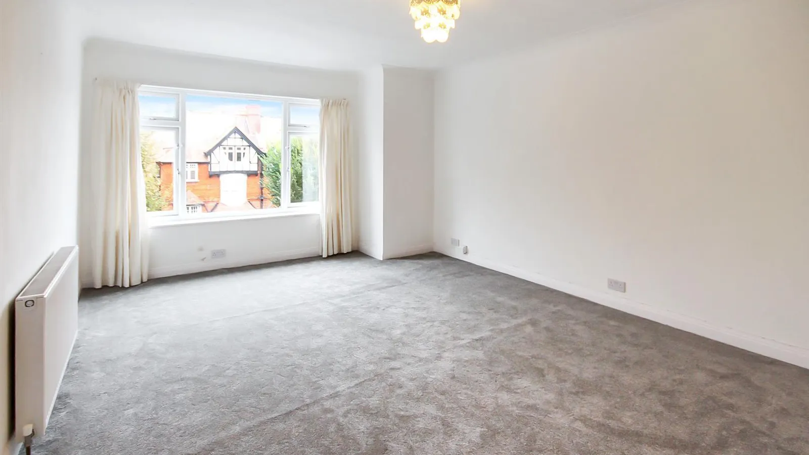 Flat Fourth Avenue in Portslade by Sea
