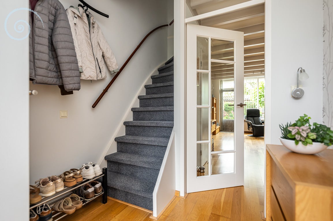 Tussenwoning te koop: Nassaustraat 10, Den Bommel