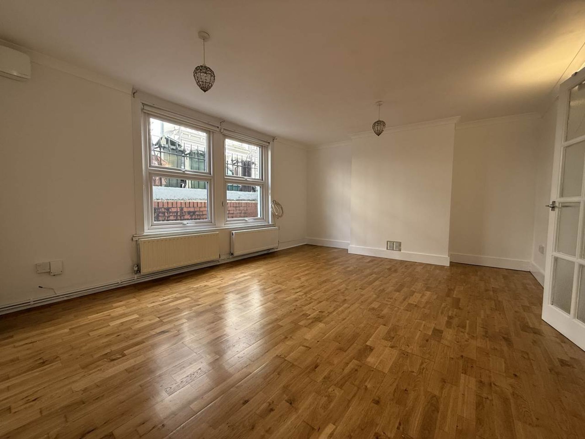 Flat Dudley Road in Tunbridge Wells