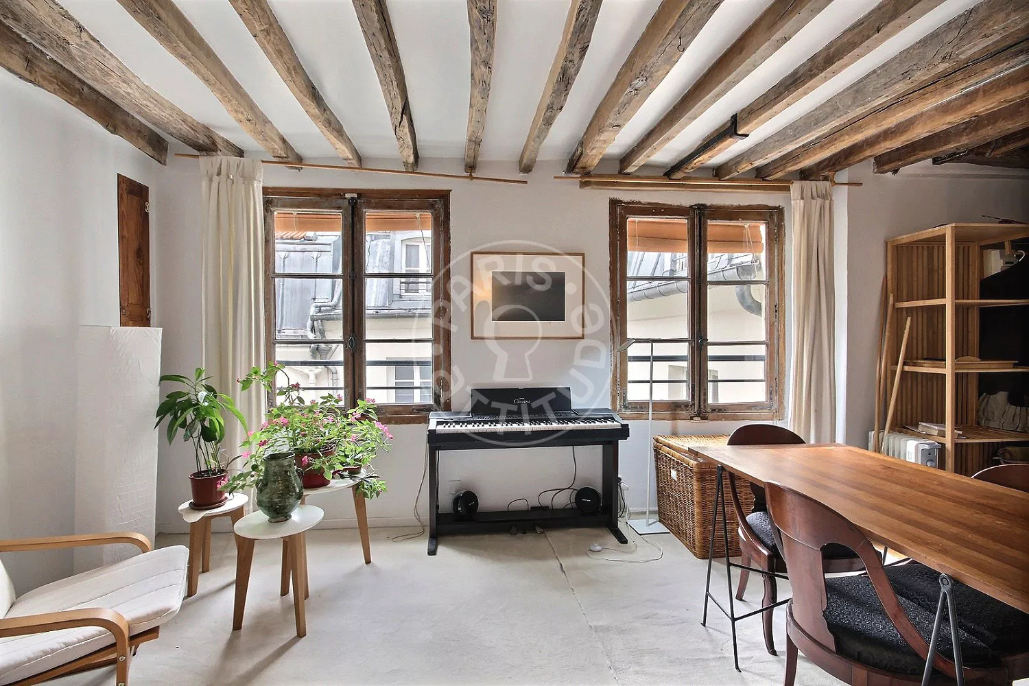 Appartement Rue des Rosiers à Paris