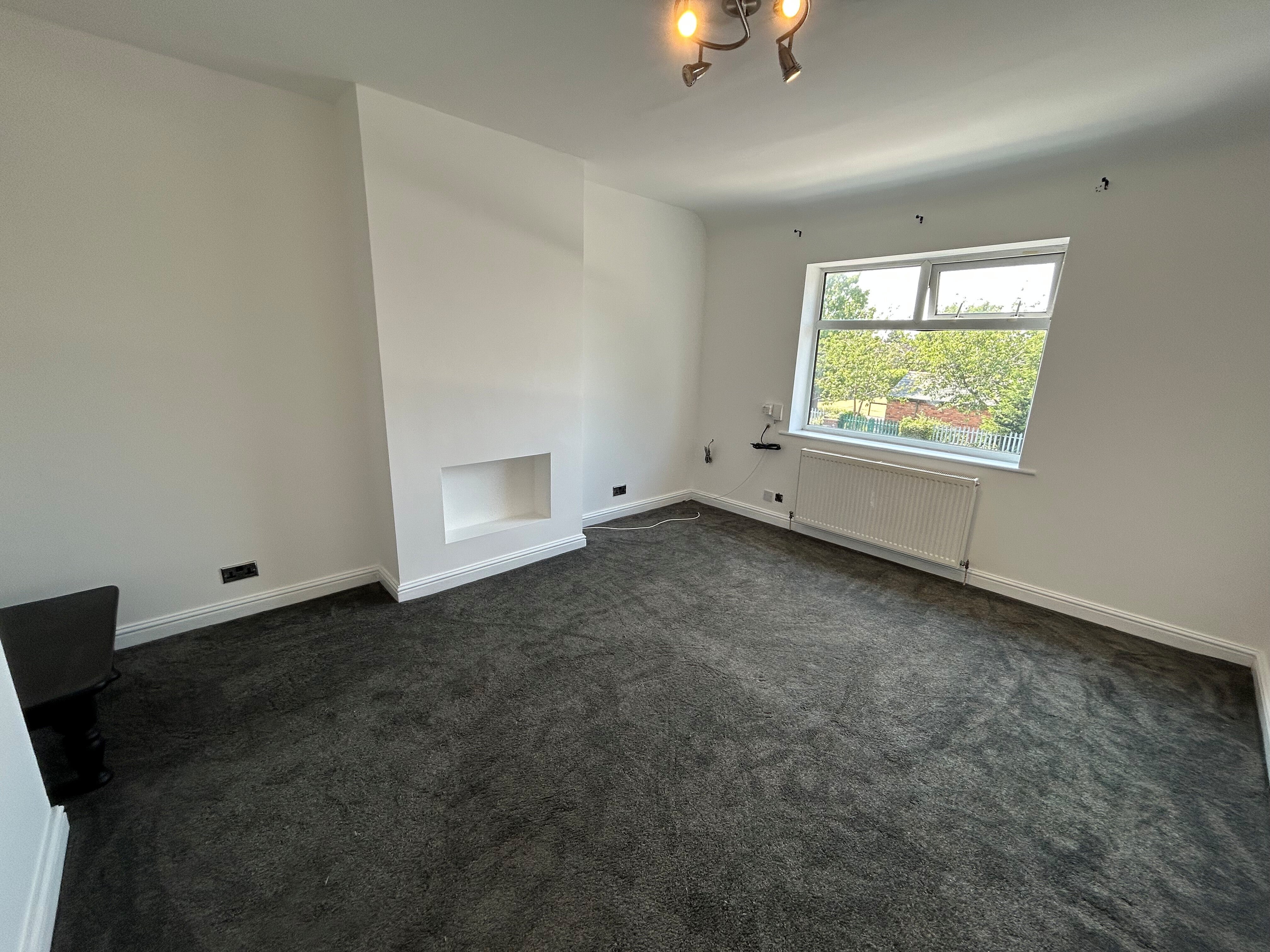 Flat Riddings Road in Trafford