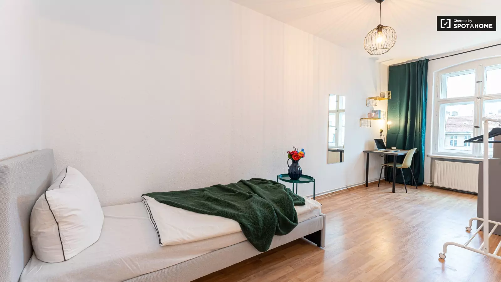 Wohnung Leibnizstraße in Berlin