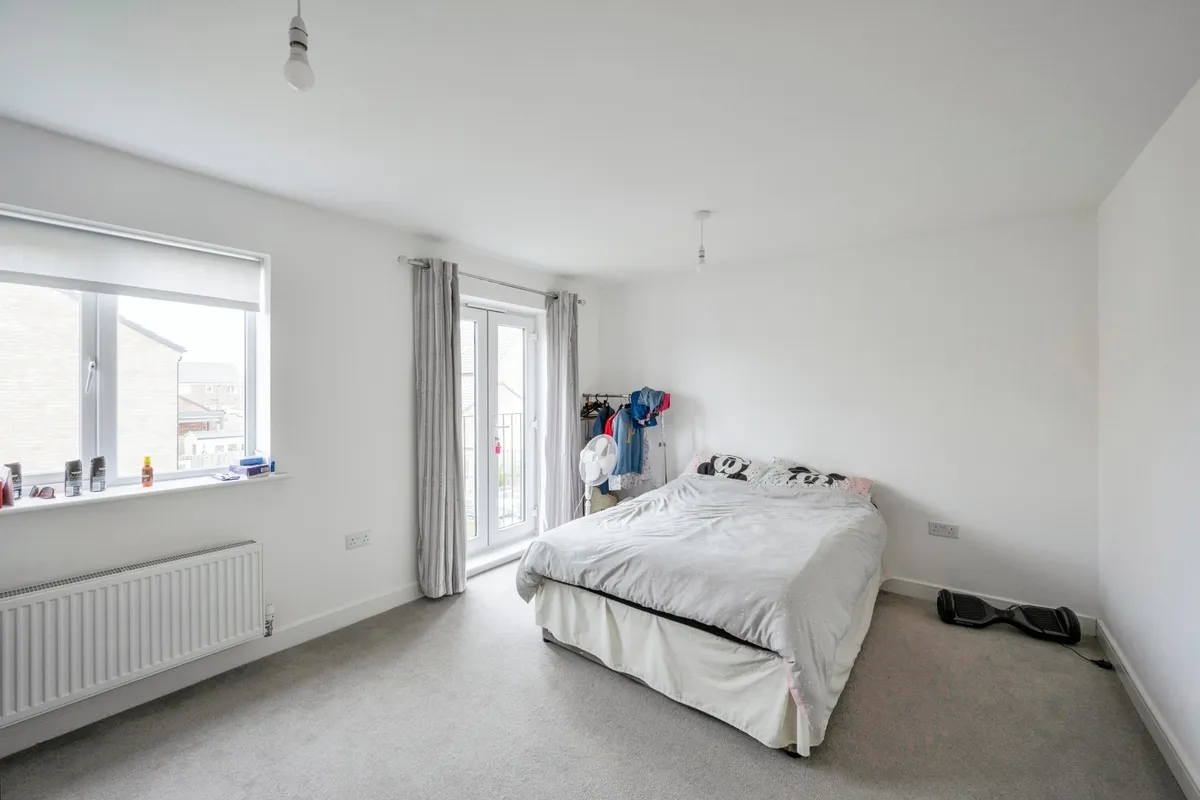House Heatherfields Cresent in Doncaster