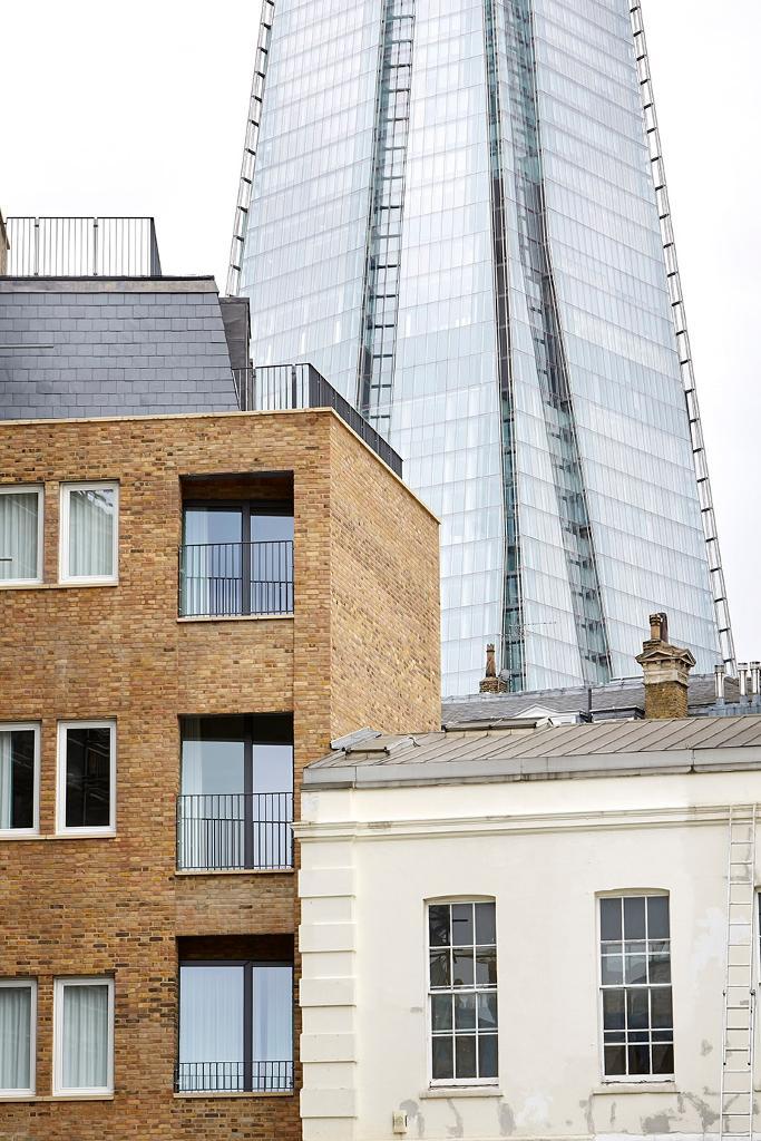 Flat Southwark Street in Greater London